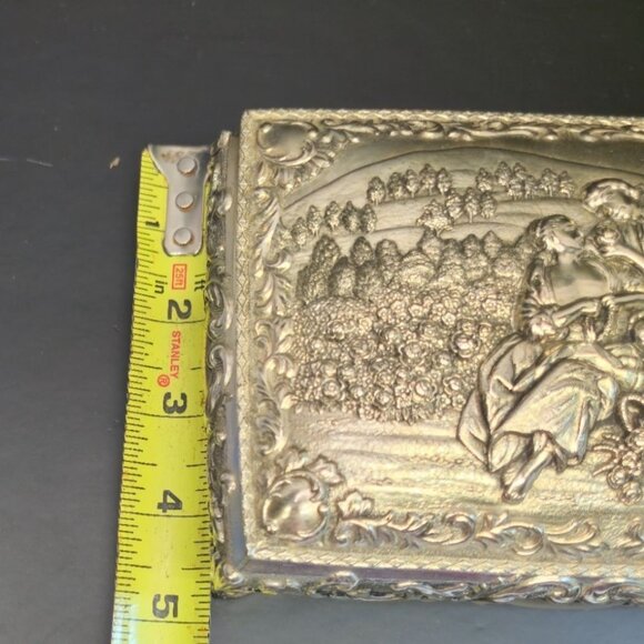 Vintage Jewelry Box Romantic Embossed courting Floral Detail Ornate Trinket Box - Picture 14 of 14